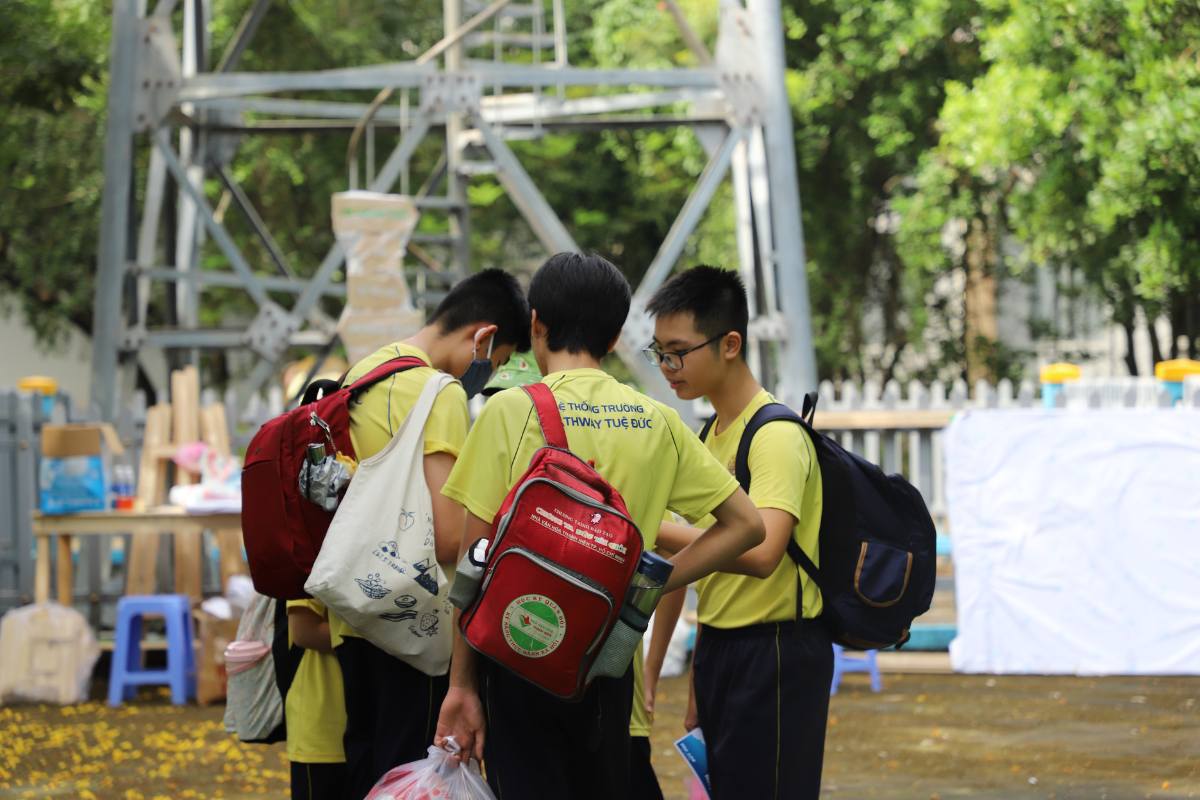 Ba mẹ nên nghiên cứu các tieu chí tuyển sinh lớp 10 phù hợp với con. 