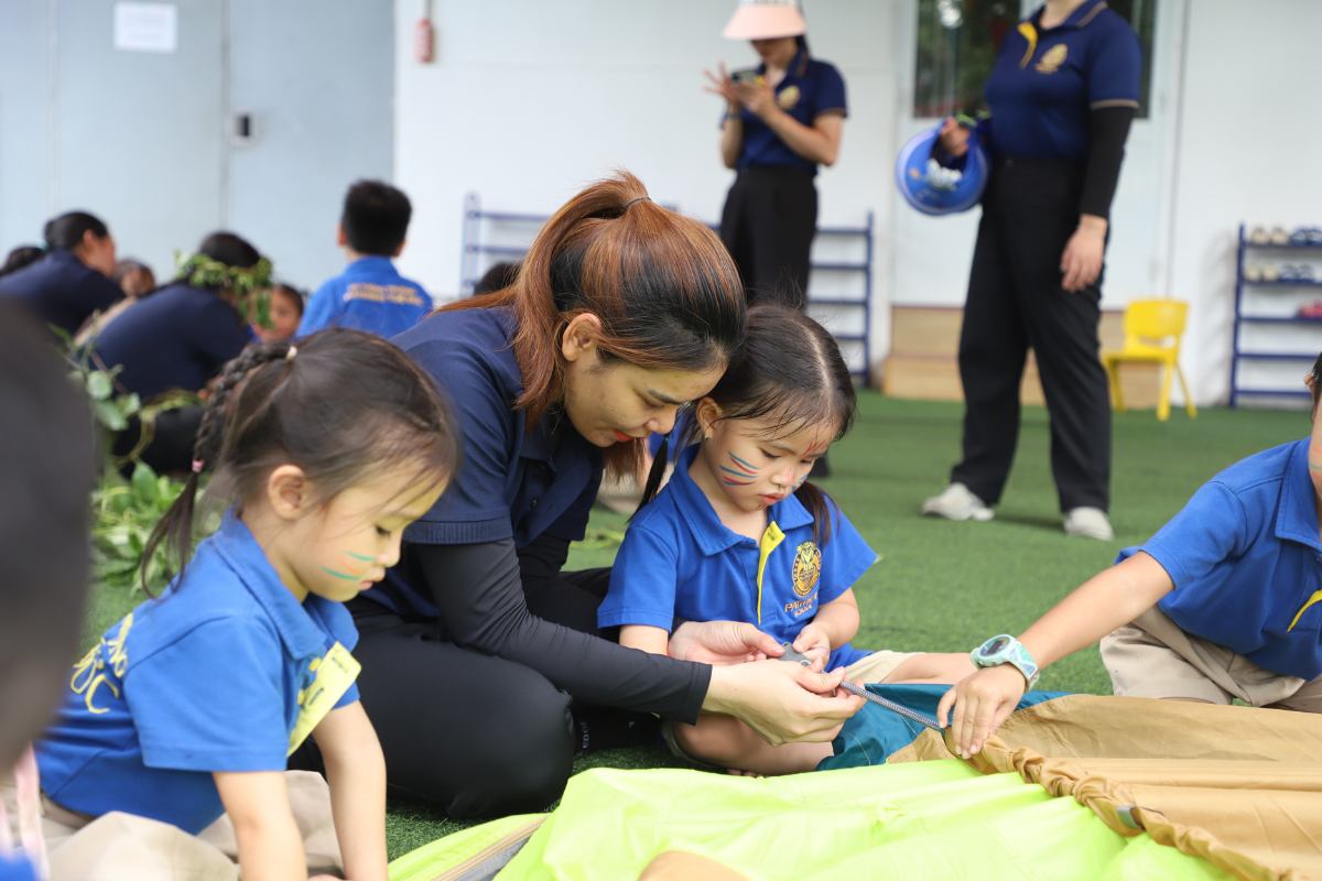 Pathway kết hợp phương pháp Montessori và STEAM trong từng hoạt động giúp trẻ phát triển toàn diện, kỹ năng, tư duy và cảm xúc.