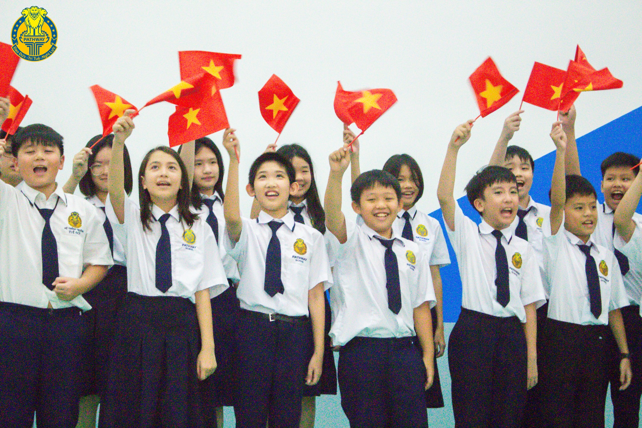 Khai giảng năm học Đồng hành