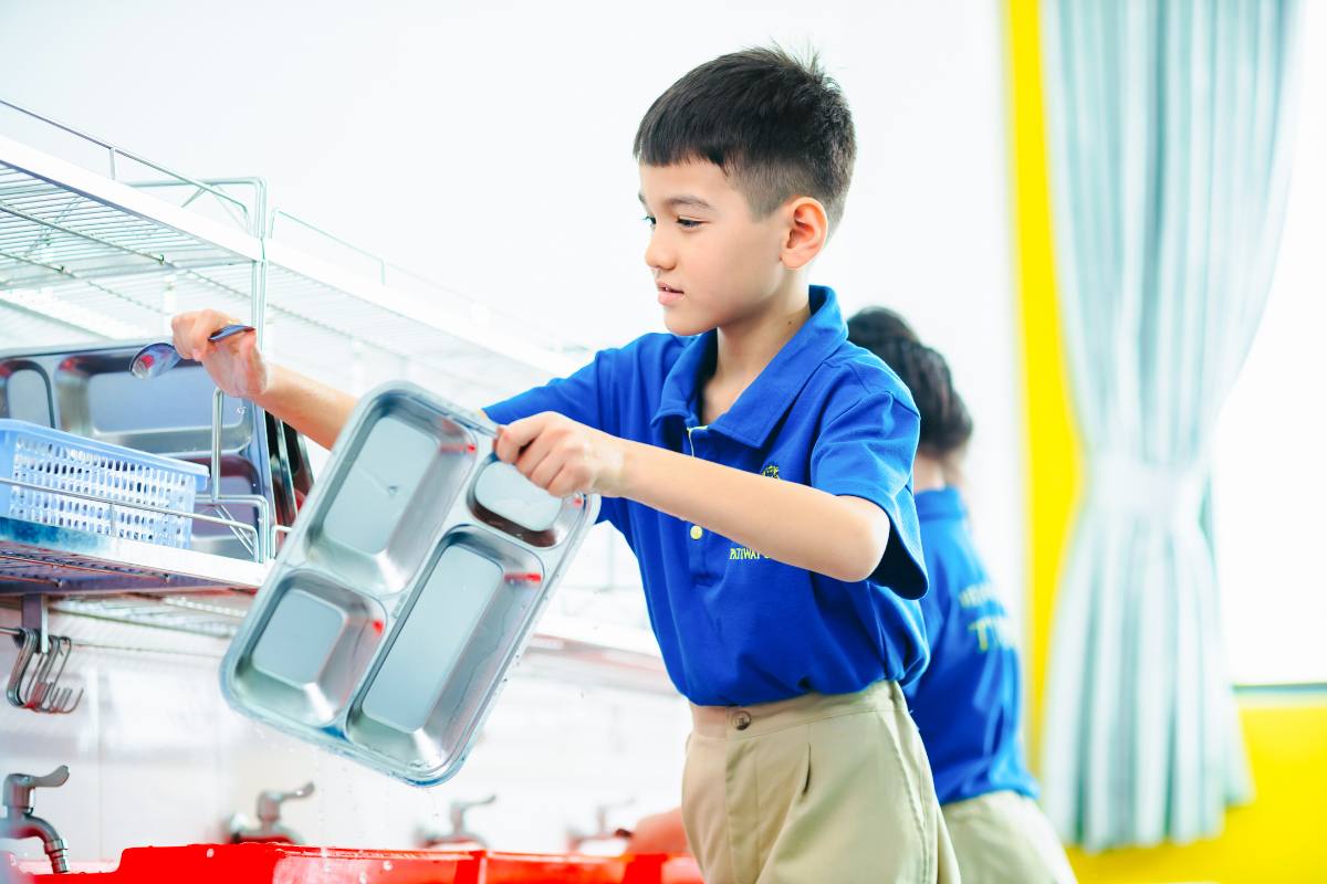 Kỹ năng sống cho trẻ 9 tuổi thứ nhất - Kỹ năng tự lập