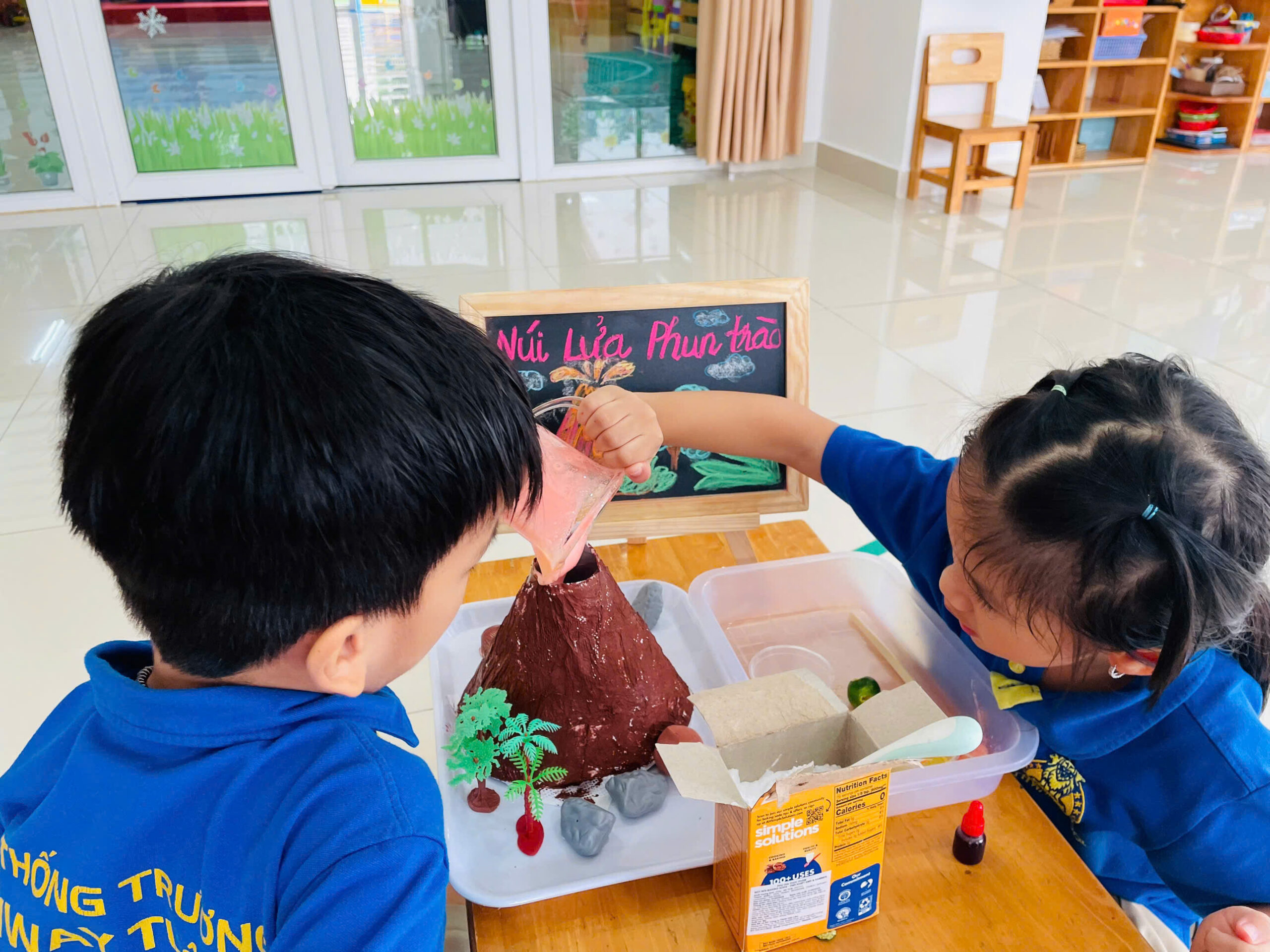 Phương pháp Montessori và STEAM tại Mầm non Pathway School